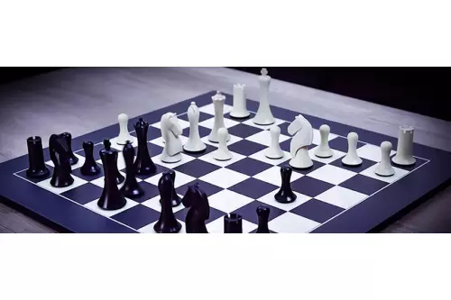 Regium: ¿ajedrez del futuro o una gran mentira?