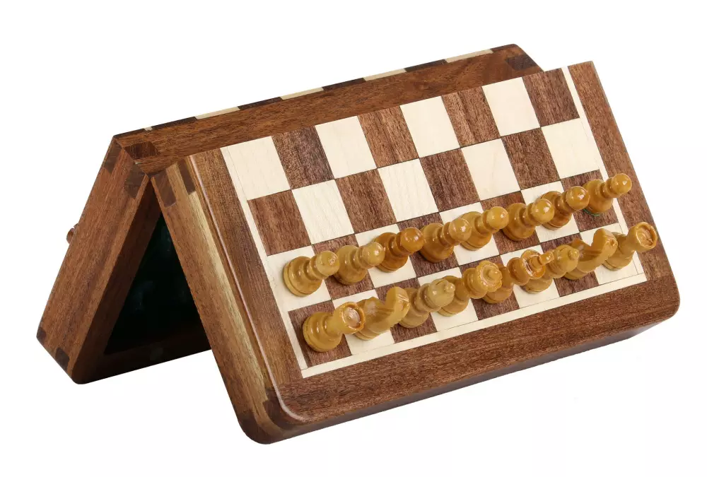 Mini ajedrez MAGNETICO con tablero incrustado 18 cm