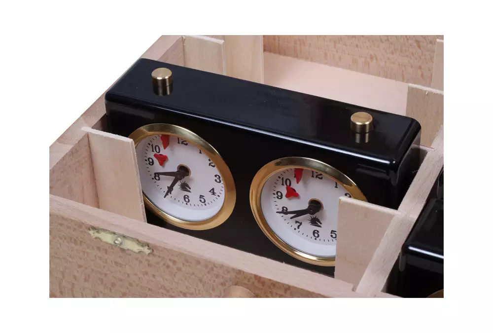 Baúles de madera para guardar relojes (disponibles en los principales fabricantes)