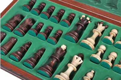 Piezas de ajedrez JUNIOR (42x42cm) - decoración única