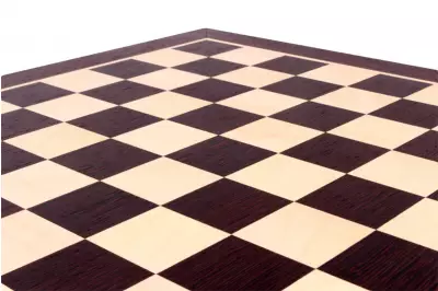 Tablero de ajedrez no 4+ (sin descripción) wenge/jawor (intarsia)